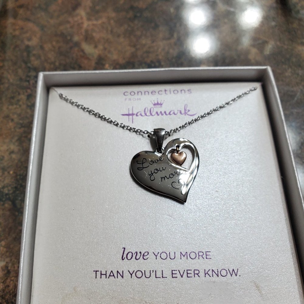 Mom necklace